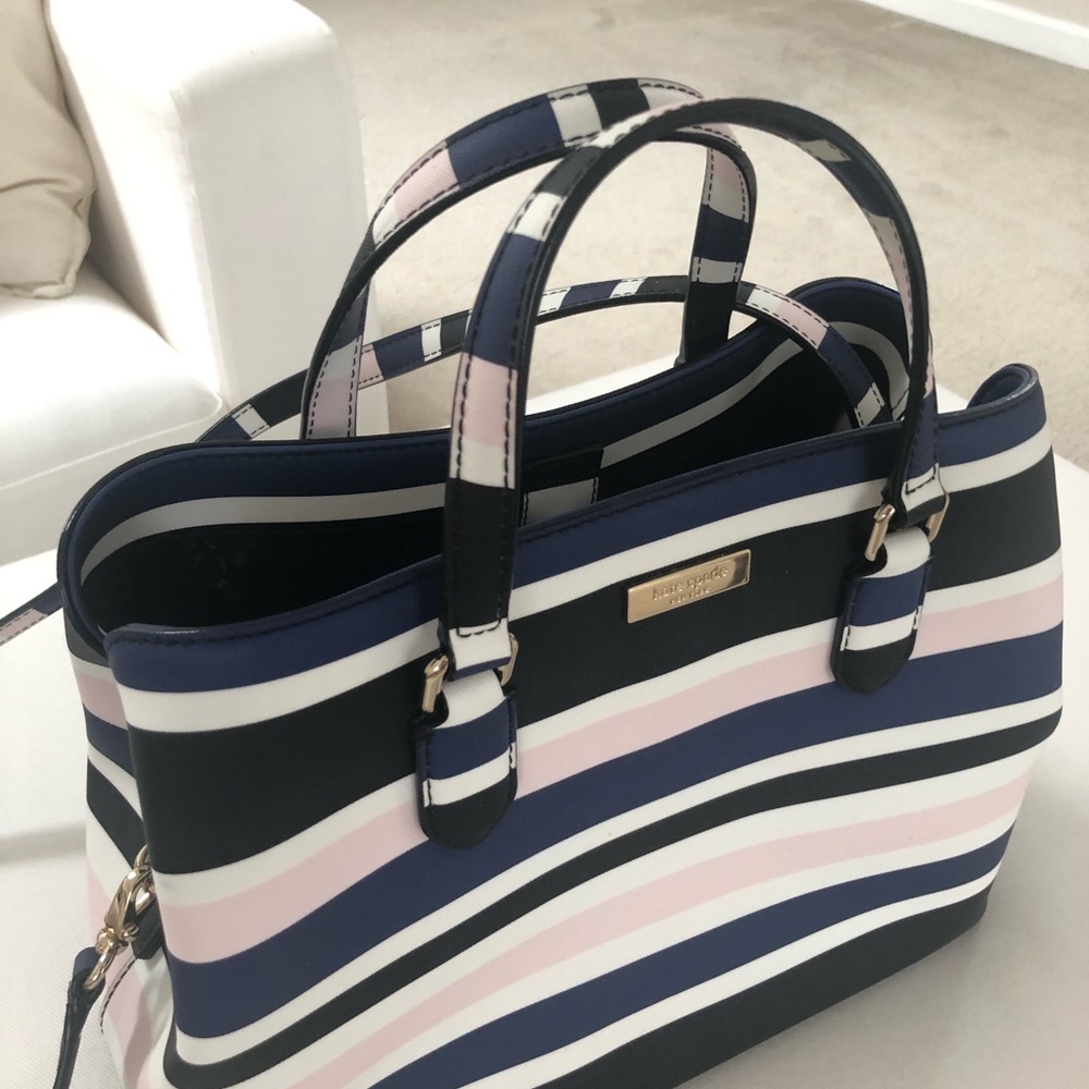Kate Spade Evangelie Laurel way cruisestrp & pouch